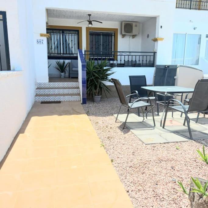 2 Bedroom Apartment. Orihuela. Екстериор снимка