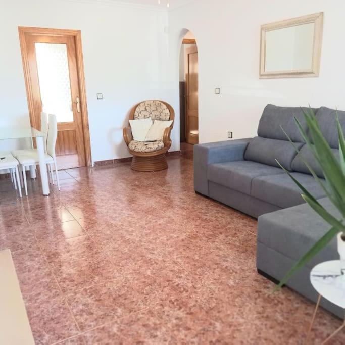 2 Bedroom Apartment. Orihuela. Екстериор снимка