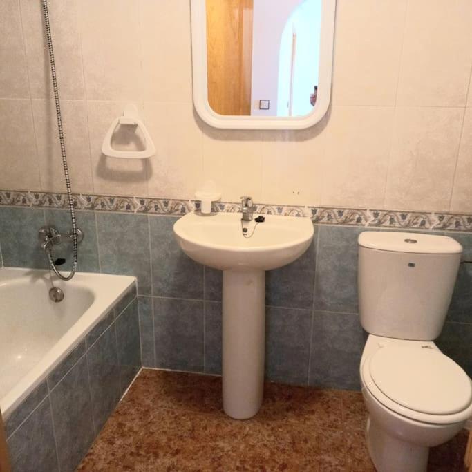 2 Bedroom Apartment. Orihuela. Екстериор снимка